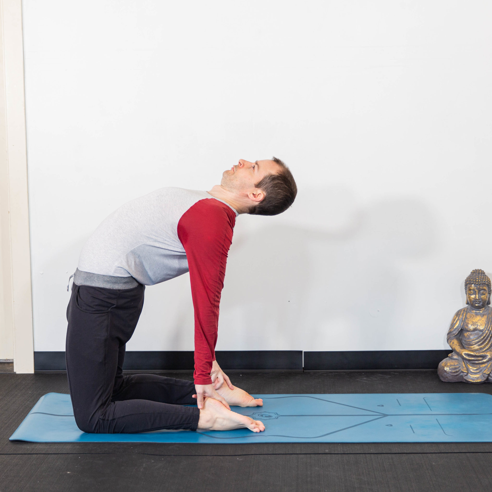 camel pose Archives - Tate Englund Yoga